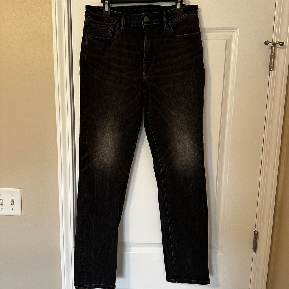 MEN’S AMERICAN EAGLE FLEX BLACK JEANS — 33x34